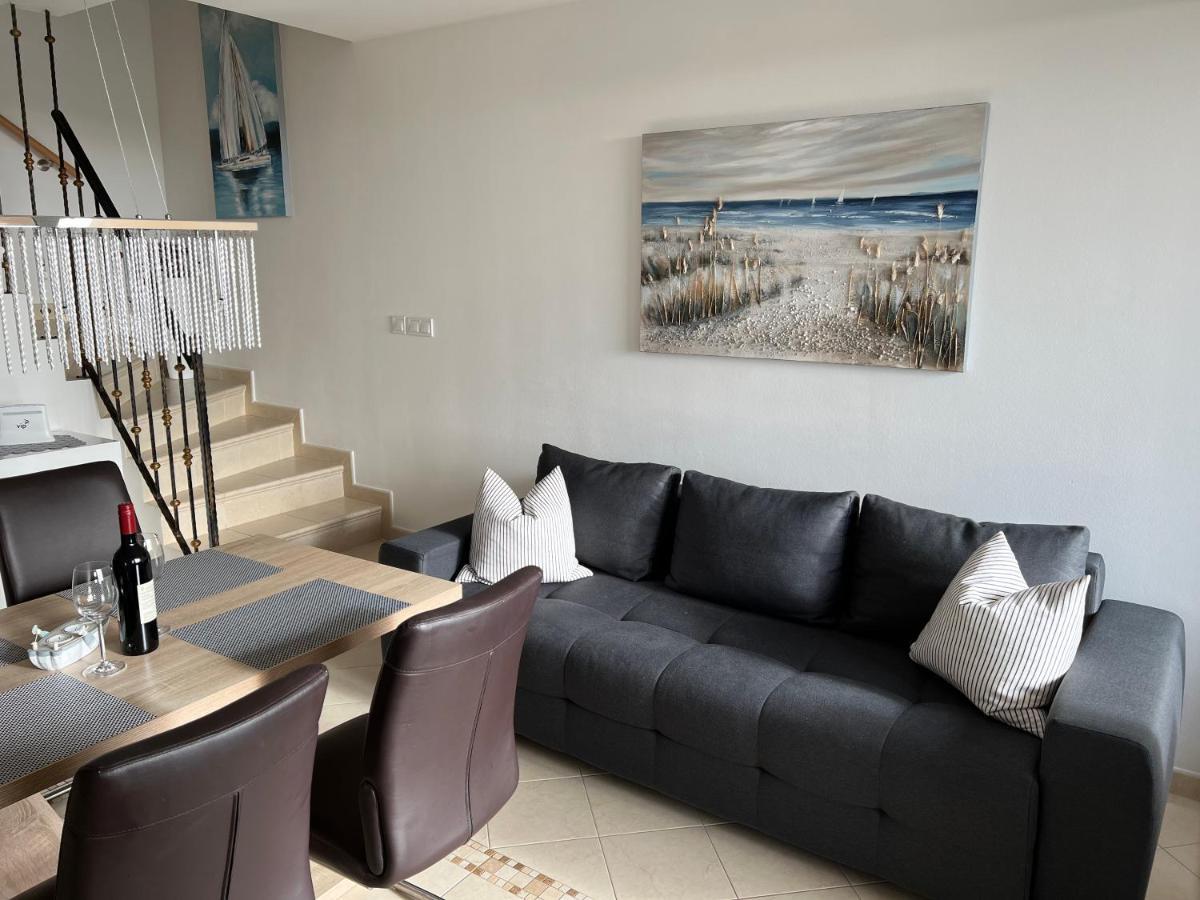 Maj Premium Apartment 4 Sterne - Neu Renoviert โปเรช ภายนอก รูปภาพ